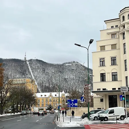 Ming With Free Parking
